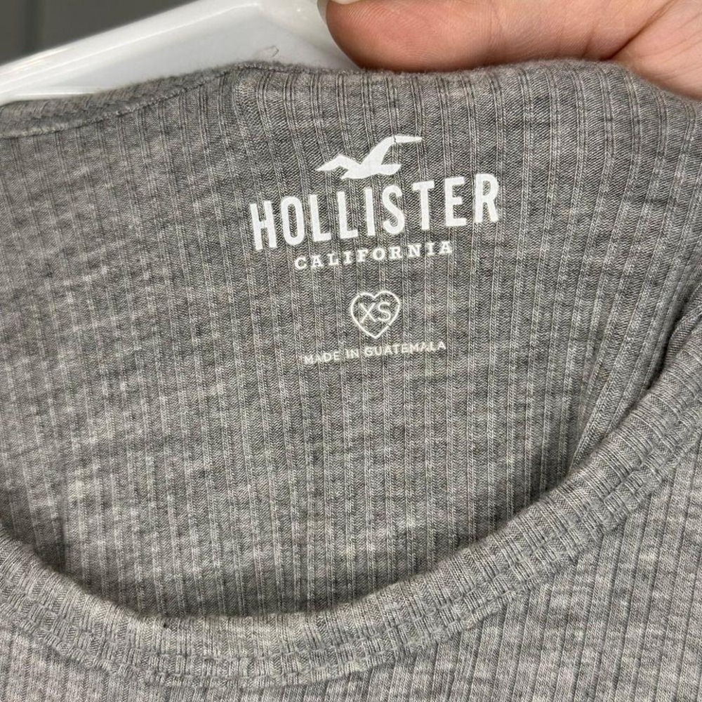 Hollister Tank Size Xsmall‎ - Picture 2 of 2